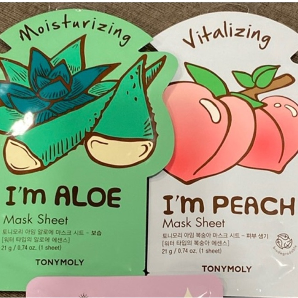 Lot of 2 Tonymoly Face Masks - NEW!!   beauty skincare tony moly